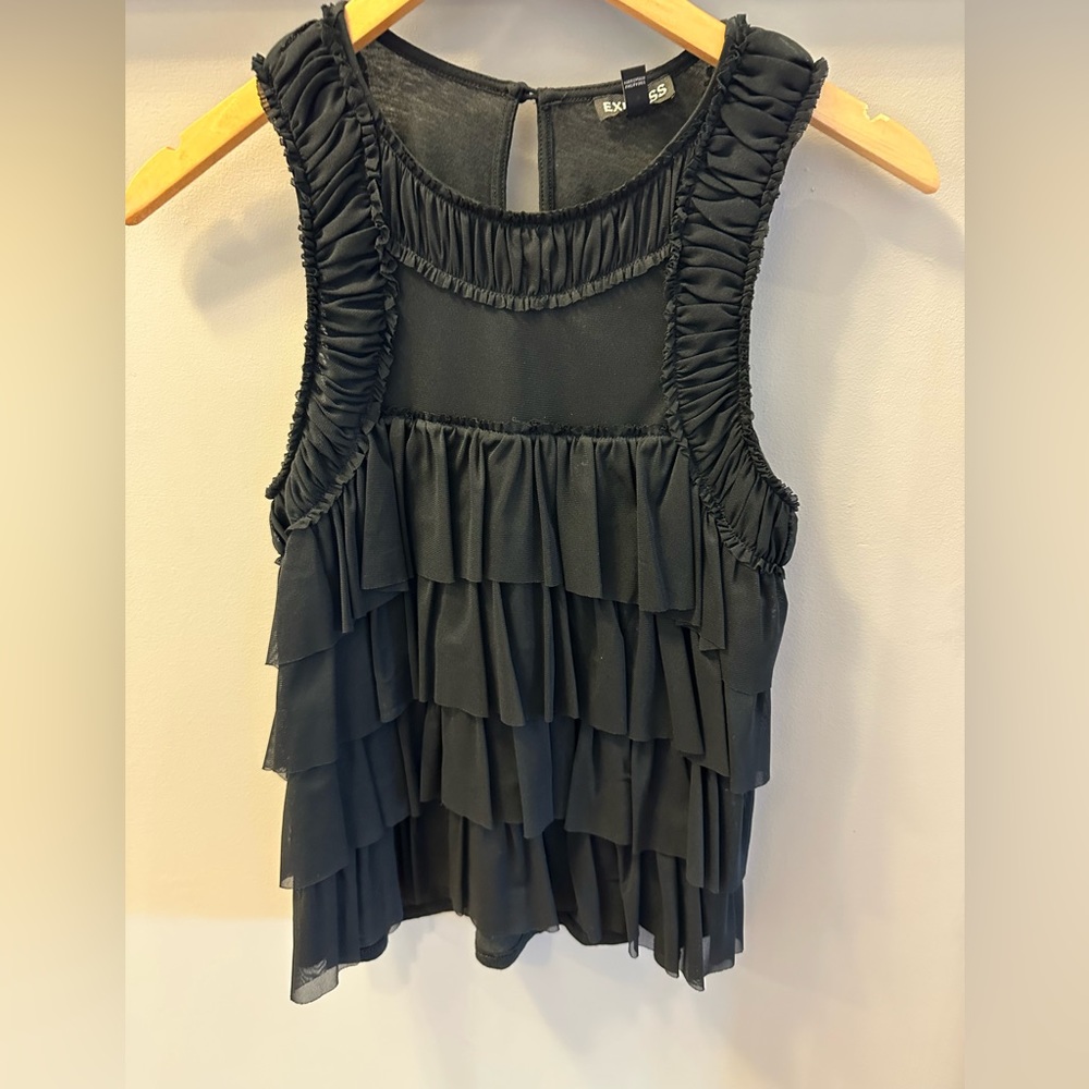 Express XS 4 tiered blouse with liner